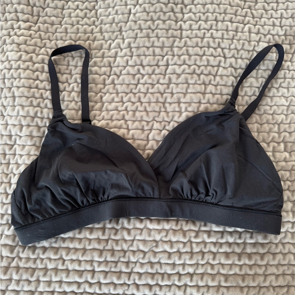 SKIMS Black Soft Wireless Bralette